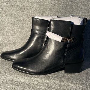 Sam Edelman Brawley Buckled Ankle Boots. NEW